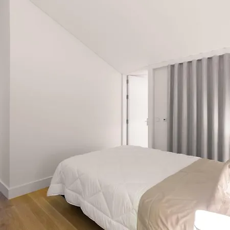 Apartamento Guestready - Stylish Duplex With Private Balcony In Downtown Oporto