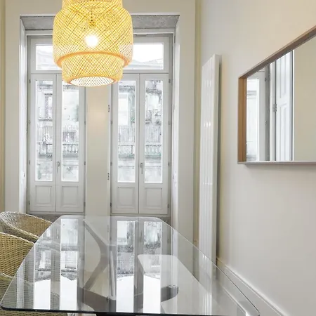 Guestready - Stylish Duplex With Private Balcony In Downtown Apartamento Oporto