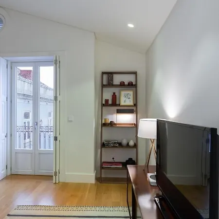 Guestready - Stylish Duplex With Private Balcony In Downtown *